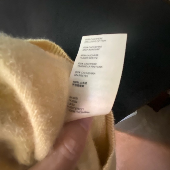 Free People 100% cashmere v neck sweater - Picture 5 of 7